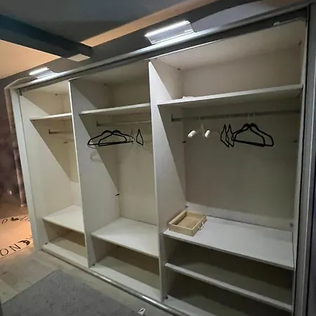 Luxury Gemuetliche In Eigelstein קלן