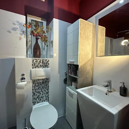 Luxury Gemuetliche In Eigelstein Κολωνία