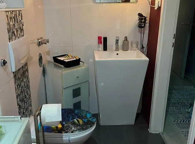 Luxury Gemuetliche In Eigelstein Apartman